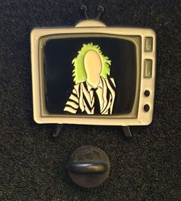 Beetlejuice ! pin back badge.