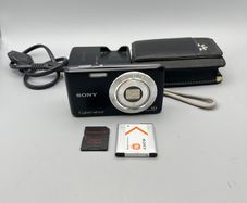 Sony DSC-W520 14.1MP Digital Camera Black - Nr Mint