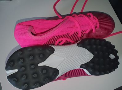 Ladies Astro football boots Size 6(39)