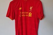 2017 new balance Liverpool shirt Size large ptp 22" in like new condition