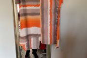 Naya short sleeved colourful top,