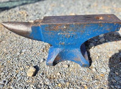 Brooks 1CWT 51kg Anvil - Made in England from Cast Steel - Worlds Best Anvil