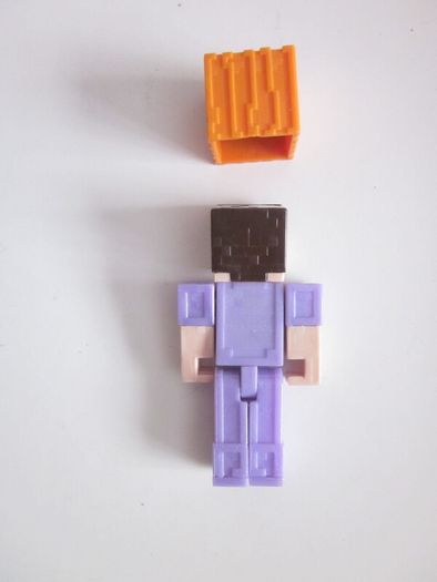 Minecraft Ultimate Armor Steve Figure 3.75"