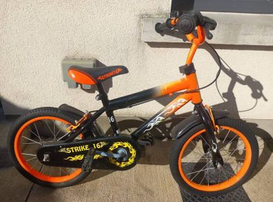 Kids strike bike size 16 inch wheels