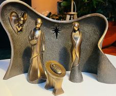 Genesis Ornamental Crib