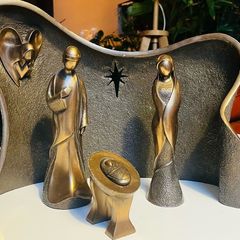 Genesis Ornamental Crib
