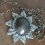Vintage pendant on a long chain. Image 5
