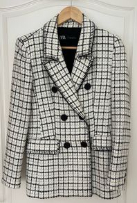 Blazer Chanel design