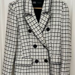 Blazer Chanel design