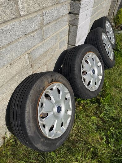 16" Ford wheels