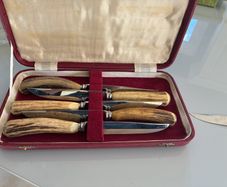 Taylor's "Eye Witness" steak knives, Sheffield, England