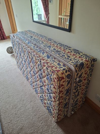 Single mattress & base