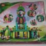 LEGO Wicked: Welcome to Emerald City 75684 Wizard Of Oz Castle Image 2