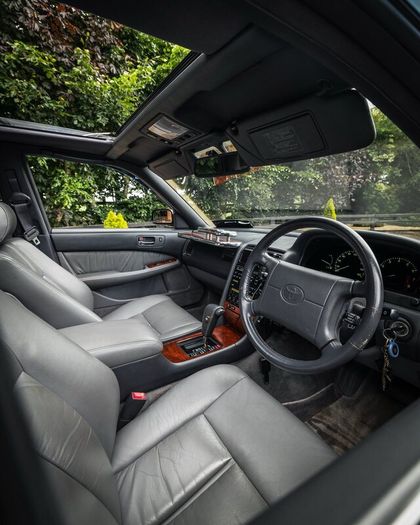 Toyota Celsior