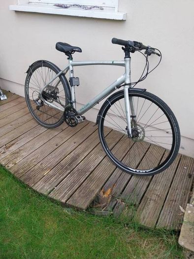 Raleigh strada