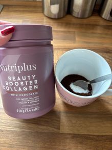 Chocolate collagen