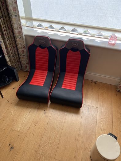 2x BX Gaming chairs
