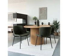 Set of 4 chairs