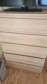 Chest of drawers