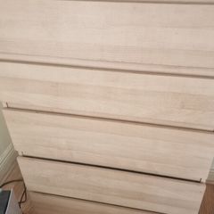 Chest of drawers