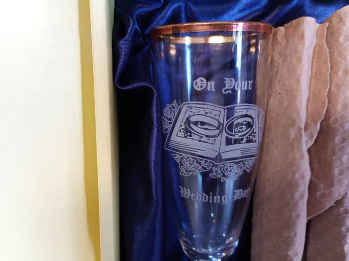 Duiske - on your wedding day - gold rimmed champagne flutes