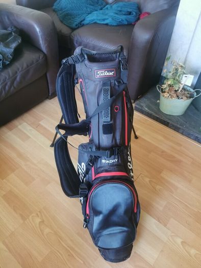 titleist golf bag