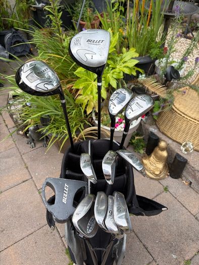 Full Set of Golf Clubs
