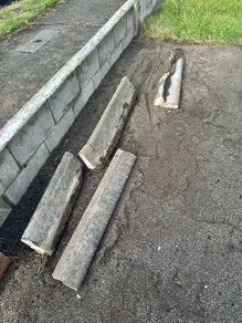 FREE - Concrete Garden Edging - 4 pieces