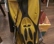 snorkelling fins