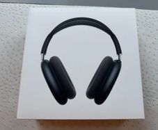 Sealed Apple AirPods Max 2 (Midnight) Brand New + Receipt