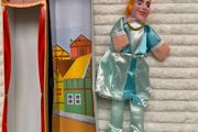 Puppet Theatre Show Time Hand Puppet Princess Glove Puppet approx. 45 cm. (with legs) Please see photos