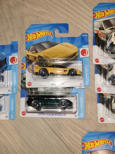 24 Japanese hotwheels