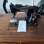 Vintage Singer Sewing Machine Image 7