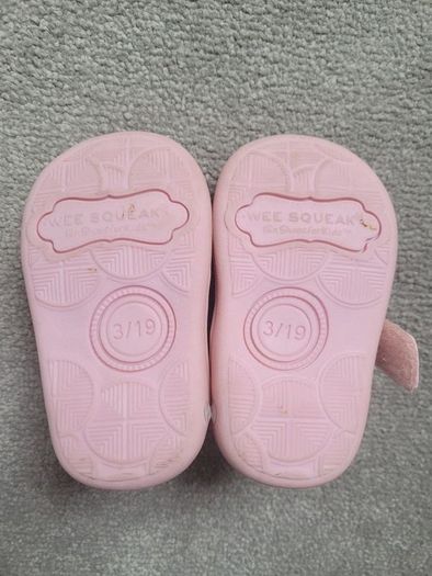 Wee Squeak - Shiny pink - girls shoes, size 19/3