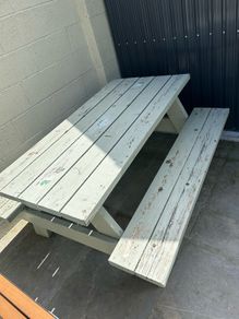 Free Picnic Bench