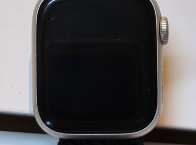 Apple Smart Watch Series 8