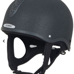 Champion Junior X-Air Skull-helmet Like NEW!