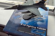 Hobby Master Diecast F16C Fighting Falcon