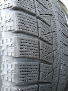 Bridgestone Blizzark Revo GZ winter tyres