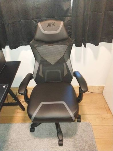 gaming chair