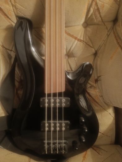 Harley Benton Fretless Bass B-450 FL