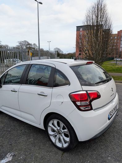 2014 Citroen C3 Selection 1.2 Petrol NCT 01-27