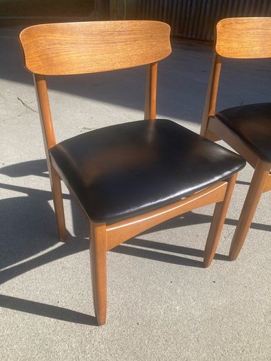 Mid Century Dining Set - The Vintage Furniture Warehouse and Showroom Open Saturday 25th April 12 til 4pm Eircode R95T227