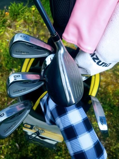 Set of Ladies Golf Clubs