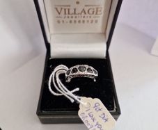 9ct dia sapphire
