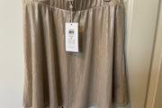 BNWT: Gold Sparkly Skirt (Size 14)