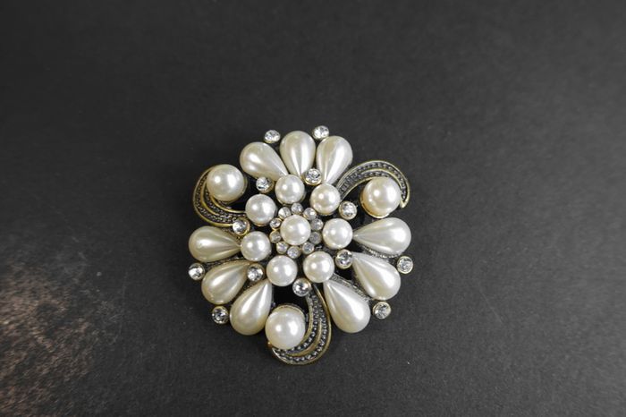 Pearl Diamond Brooch