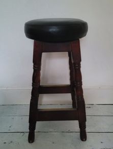 Vintage bar stool x 1