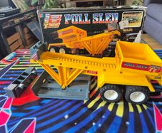 MB Pull Sled Super Size Truck Playskool Bigfoot SST 1985 Monster Truck