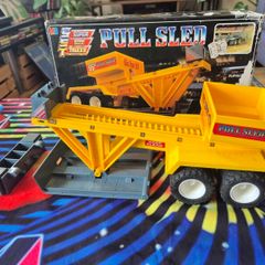 MB Pull Sled Super Size Truck Playskool Bigfoot SST 1985 Monster Truck